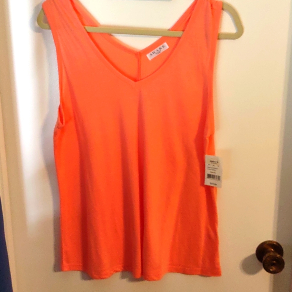 NWT Awake XL sleeveless top